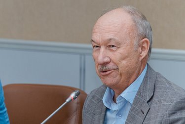 Состоялась презентация книги о региональном парламенте